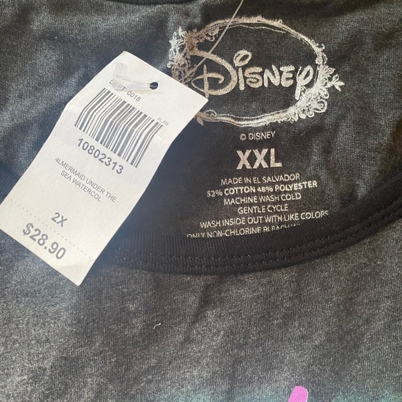 NWT Hot Topic Disney plus size shirt with bow  xxl
Arliel bow is from hot topic - Picture 6 of 6